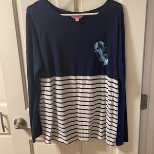 Lilly Pulitzer long sleeve tee size medium!